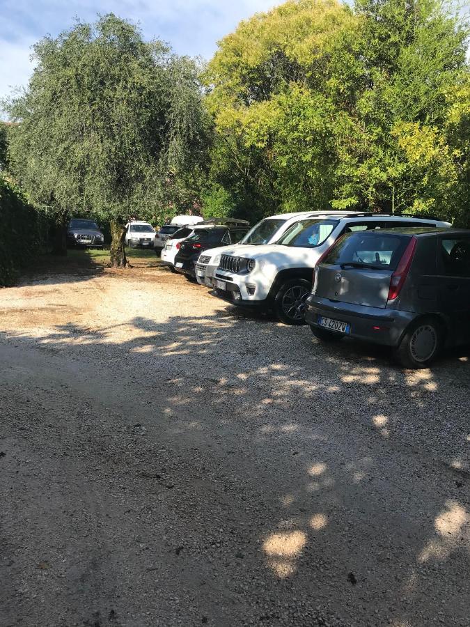 Albergo Villa Angela Toscolano Maderno Exteriör bild
